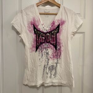 Like New Vintage Tap Out Sly Snake Glitter V-neck T-shirt